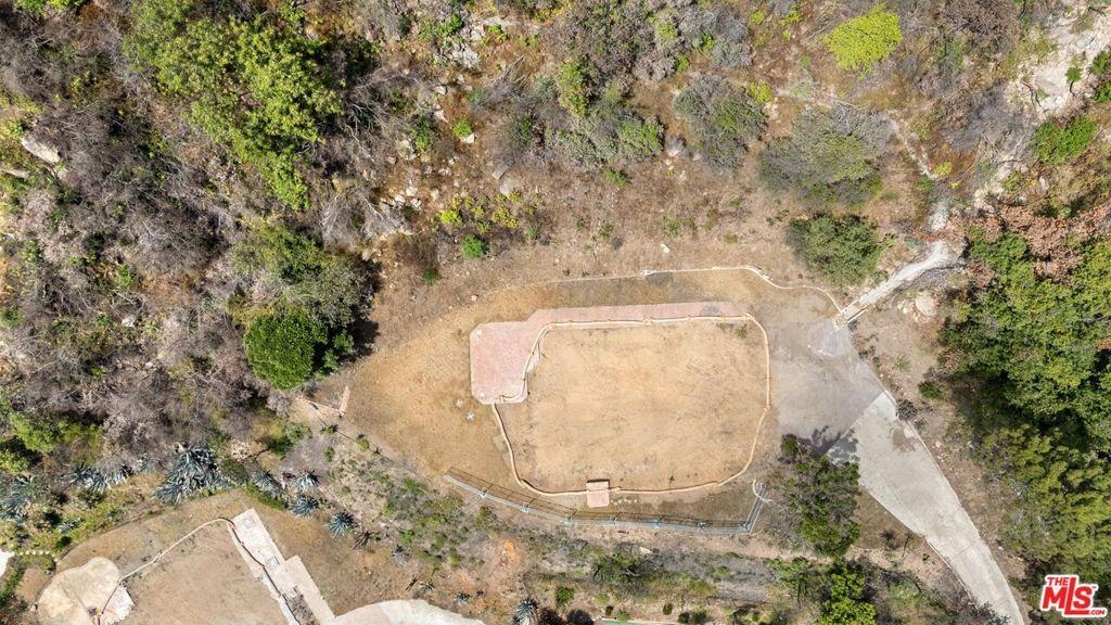 W Copacabana St, Malibu, CA 90265