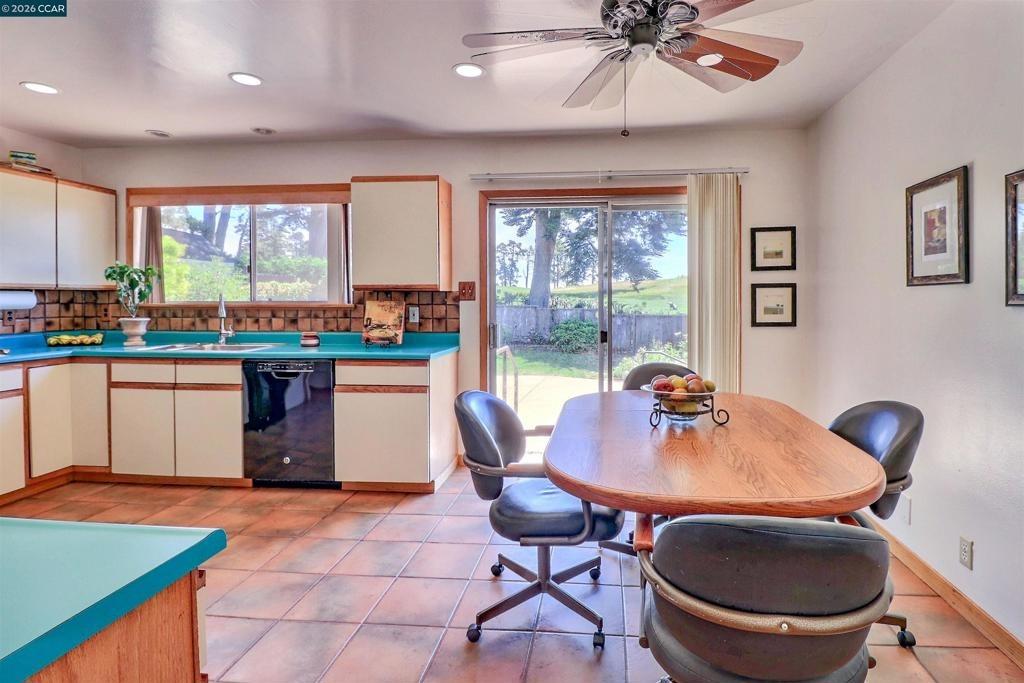 Del Monte Ave, Richmond, CA 94805