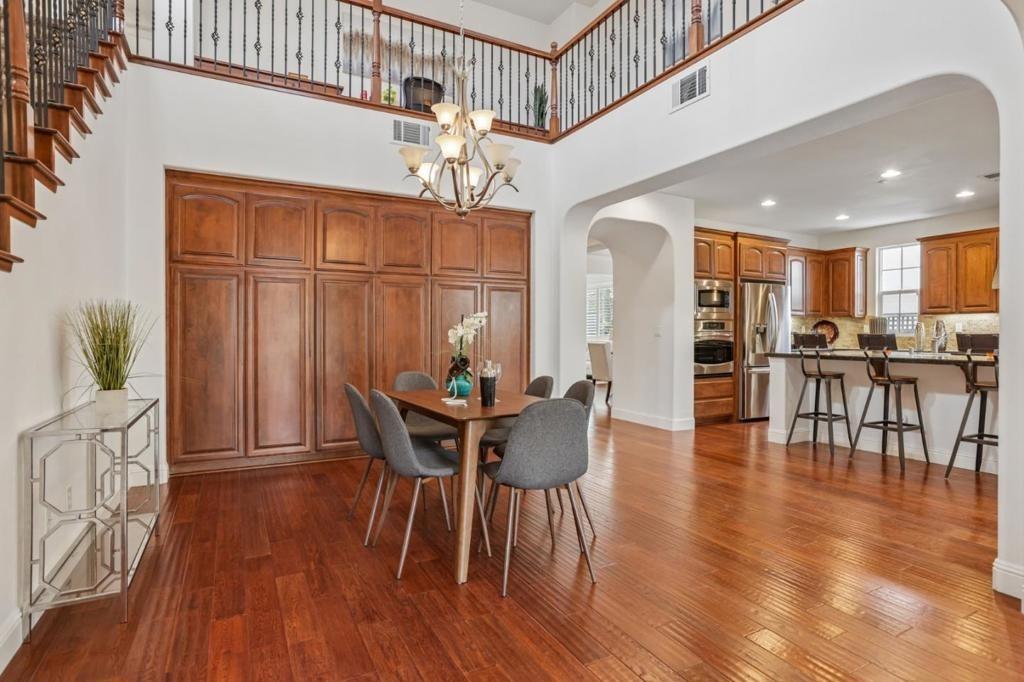 Drummond Dr, Hayward, CA 94542