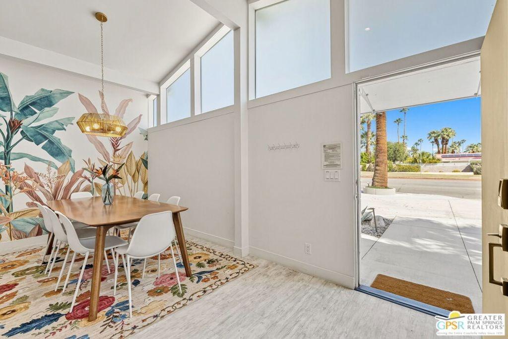 N Sunrise Way, Palm Springs, CA 92262