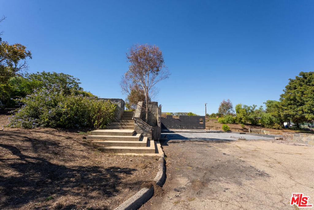 Selfridge Dr, Malibu, CA 90265