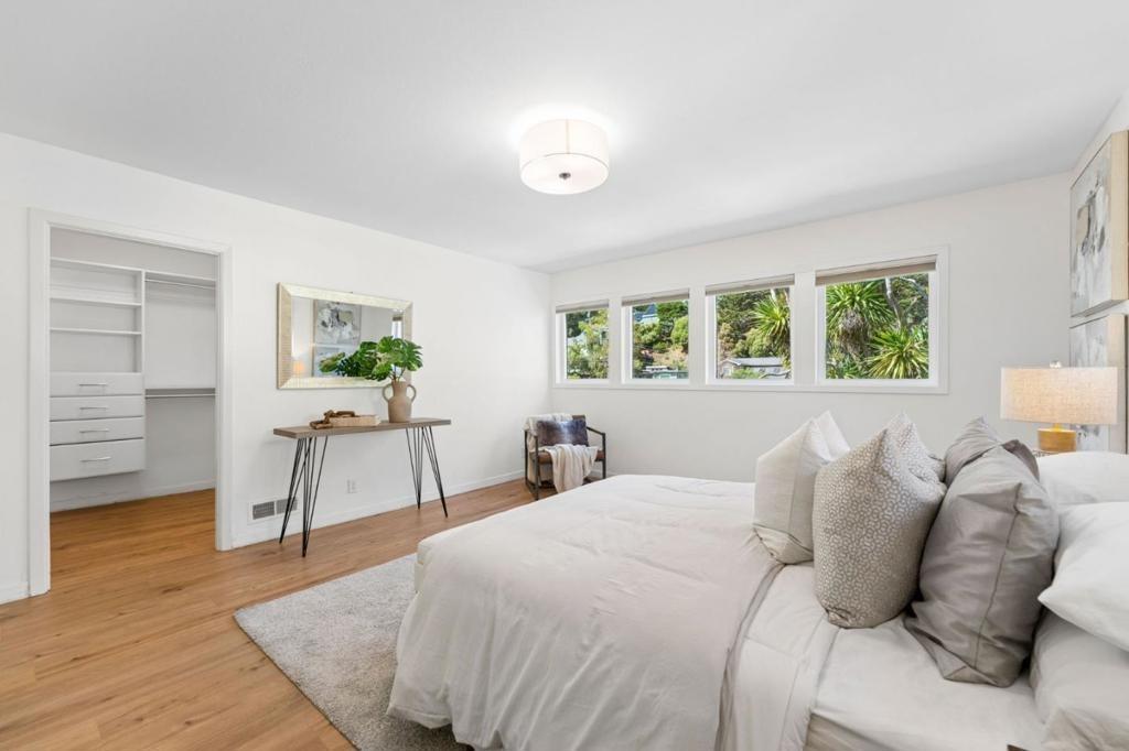Angelita Ave, Pacifica, CA 94044