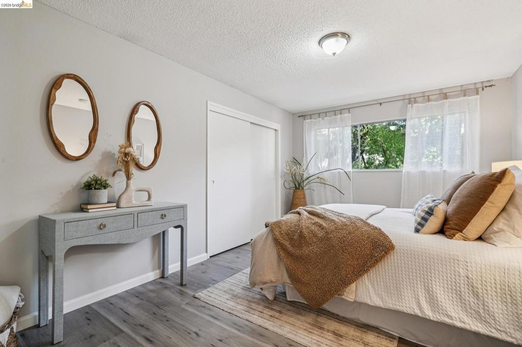 Warring St, Berkeley, CA 94704