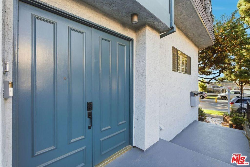 16th St, Santa Monica, CA 90403