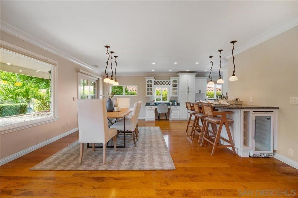 Via Alta Mirasol, San Diego, CA 92128