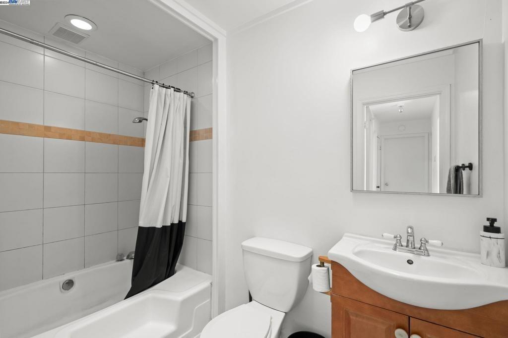 Mesa St, Vallejo, CA 94591