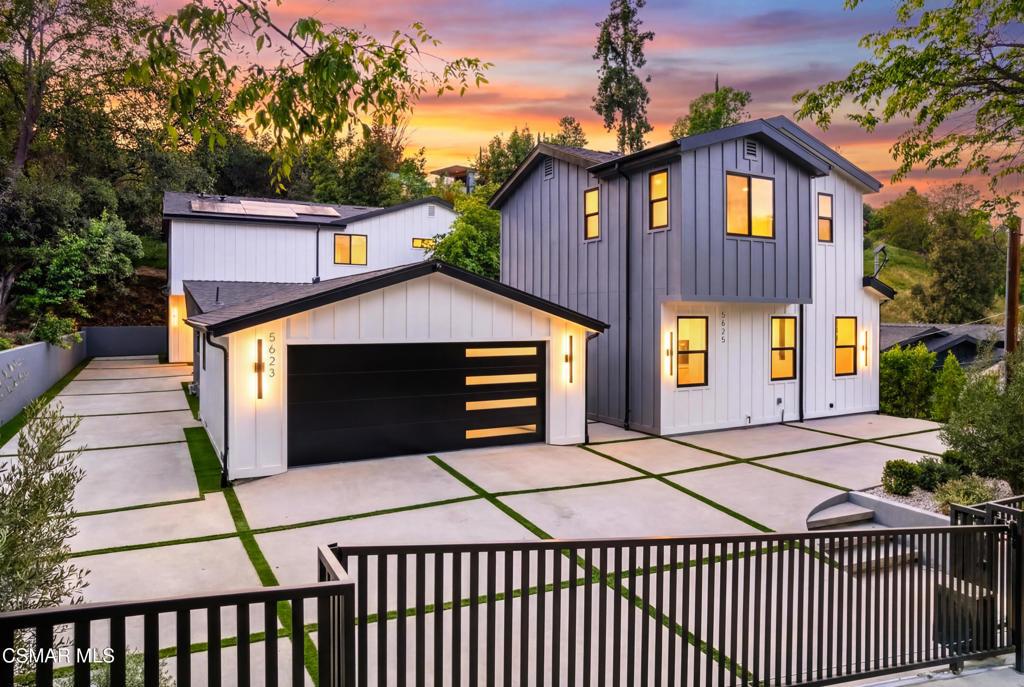 Oso Ave, Woodland Hills, CA 91367