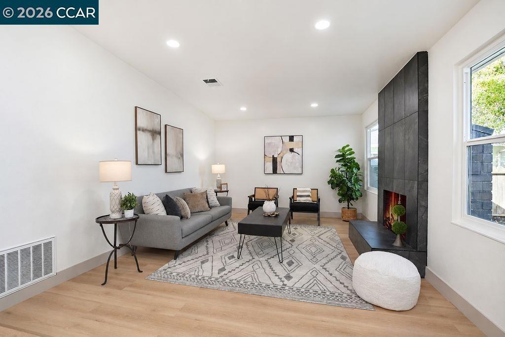 Del Monte Dr, San Pablo, CA 94806