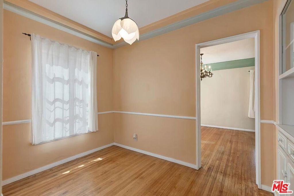 Blackburn Ave, Los Angeles, CA 90048