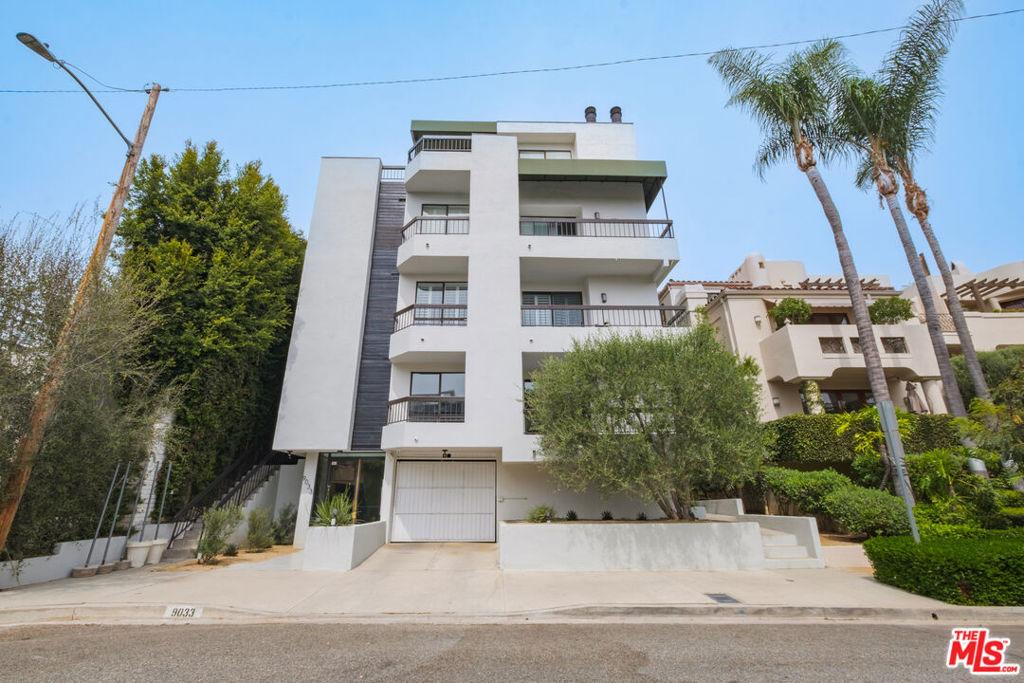 Vista Grande St, West Hollywood, CA 90069