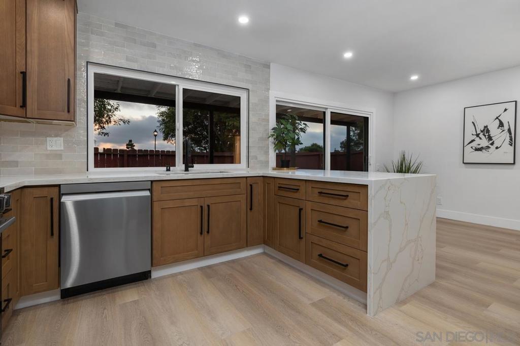 Max Ave, Chula Vista, CA 91911