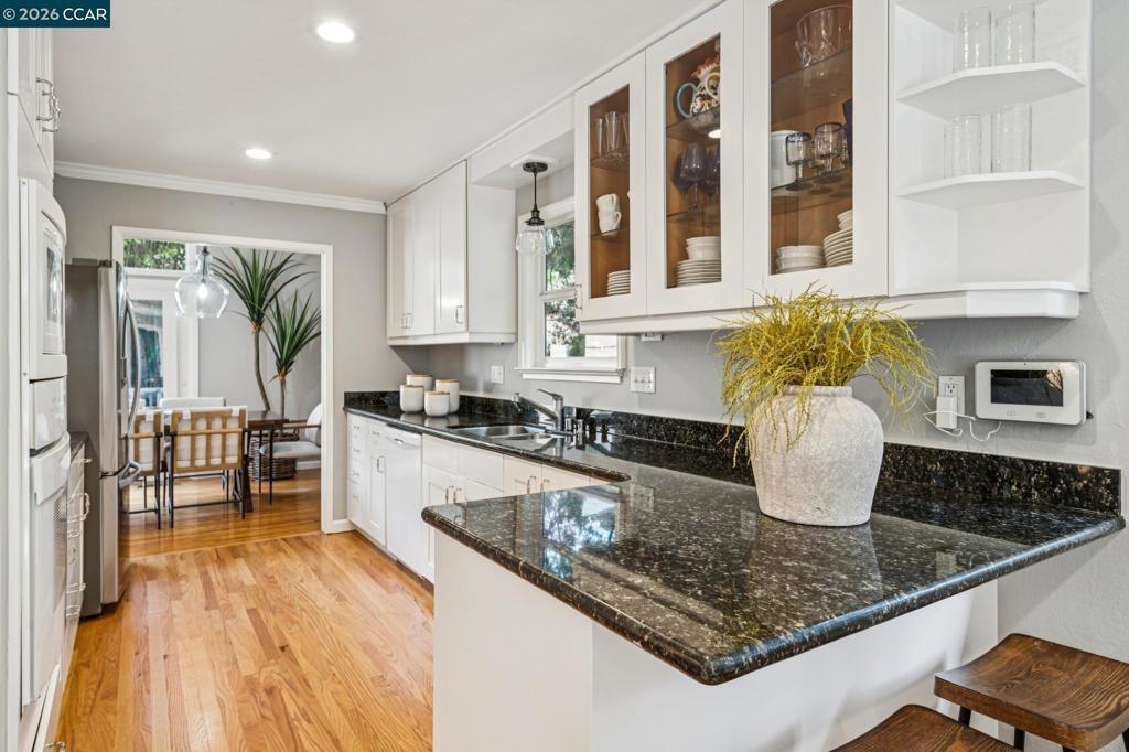 Leland Dr, Lafayette, CA 94549