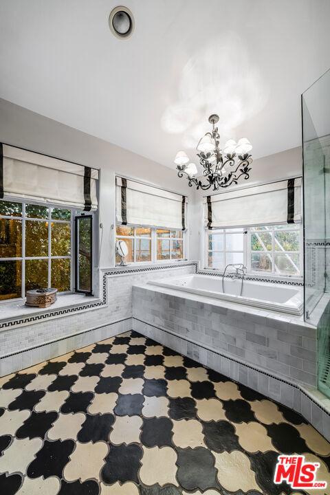 Forman Ave, Toluca Lake, CA 91602