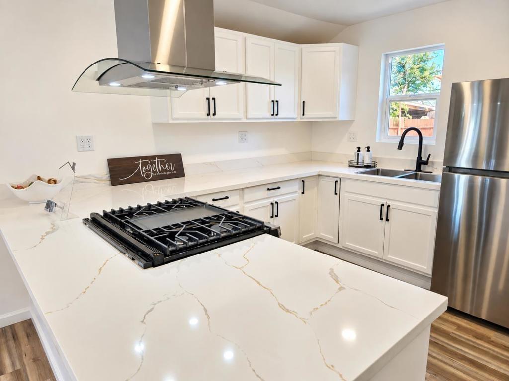 South St, Hollister, CA 95023