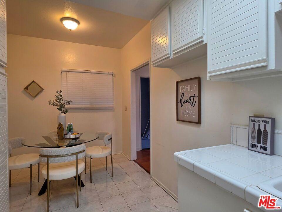 S Kingsley Dr, Los Angeles, CA 90020