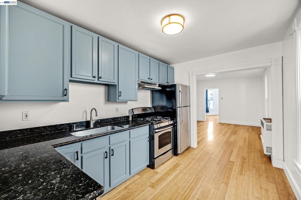 Campbell St, Oakland, CA 94607