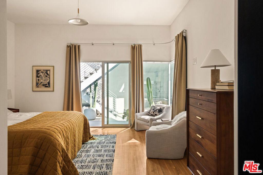Palms Blvd, Venice, CA 90291