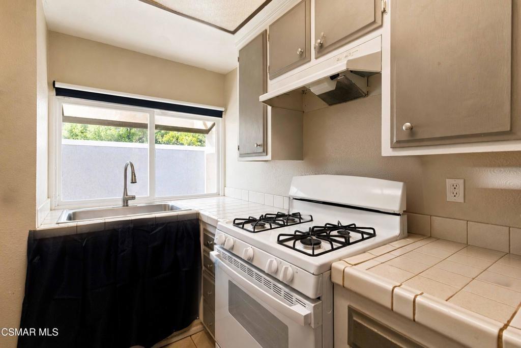 Katherine Rd, Simi Valley, CA 93063