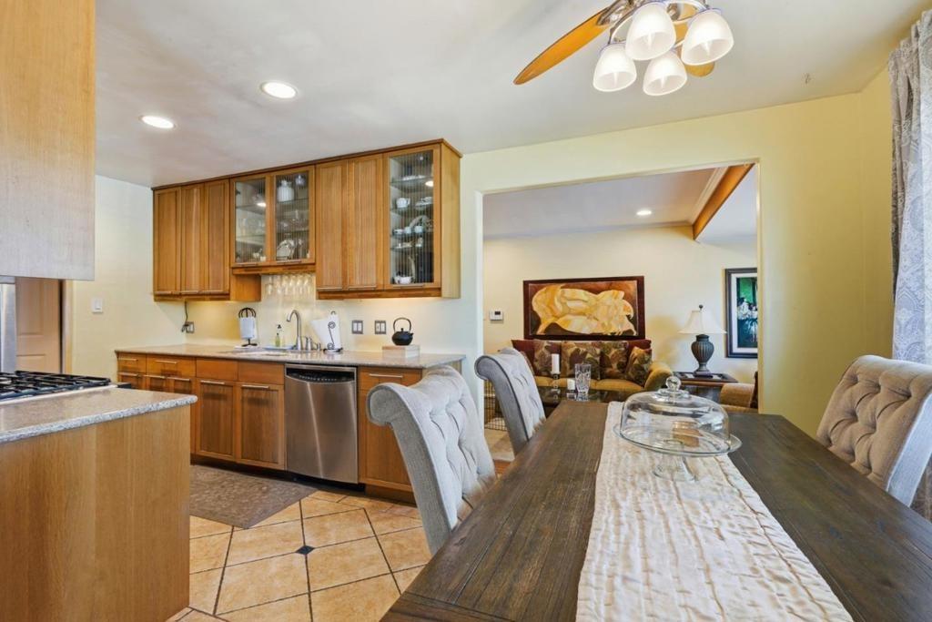 Teakwood St, Vallejo, CA 94591