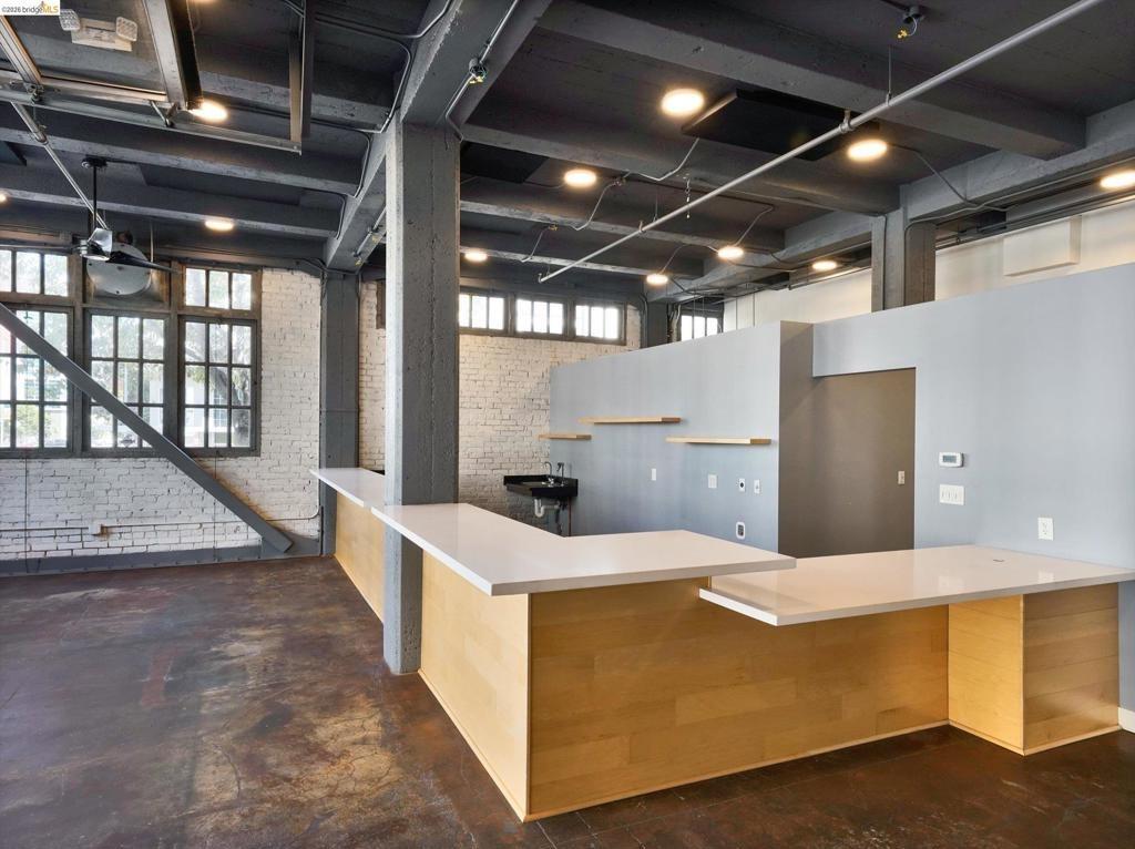 3rd St, Oakland, CA 94607