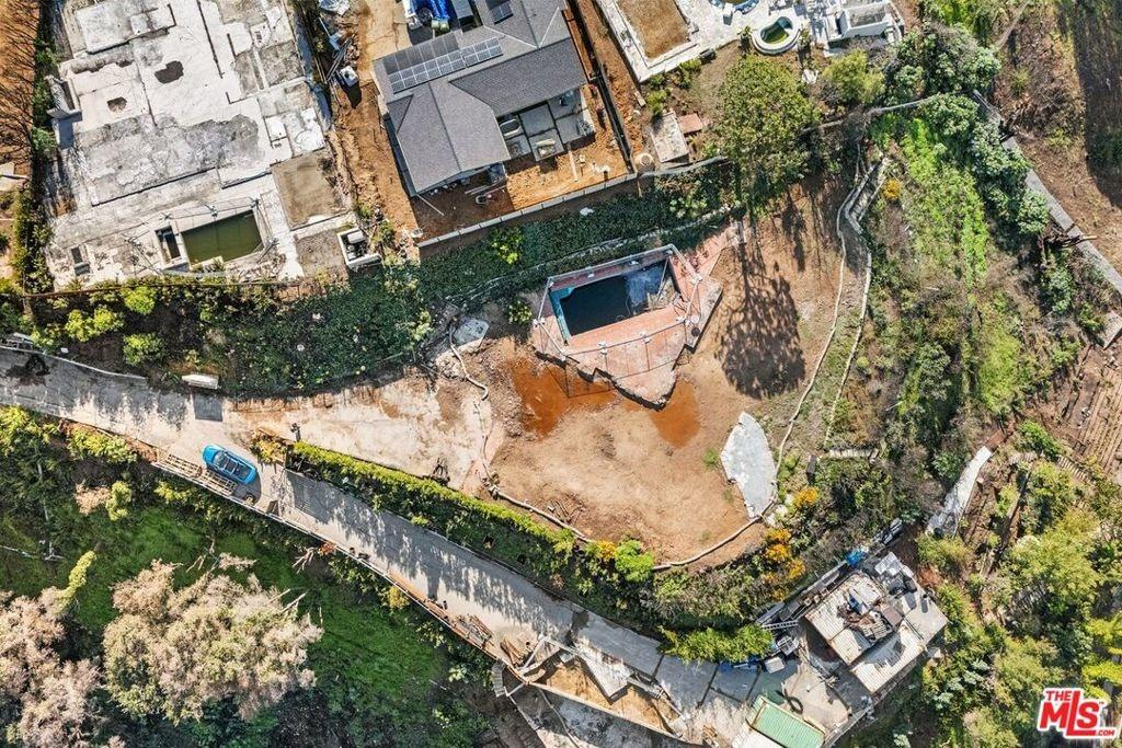 Bellino Dr, Pacific Palisades, CA 90272