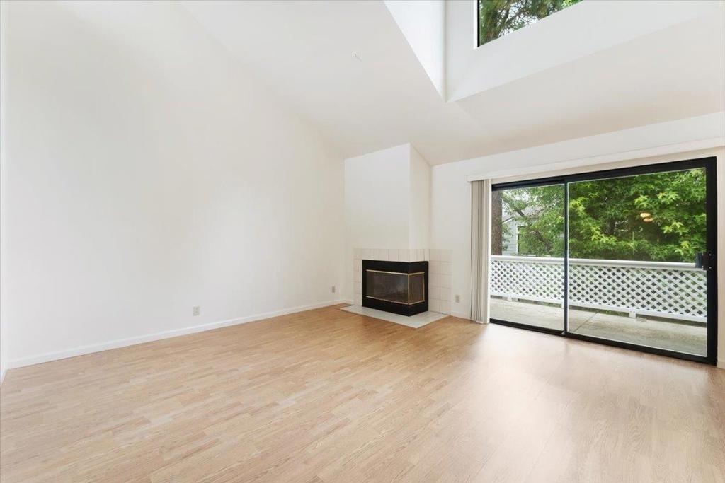 Willowbrook Ln, Aptos, CA 95003