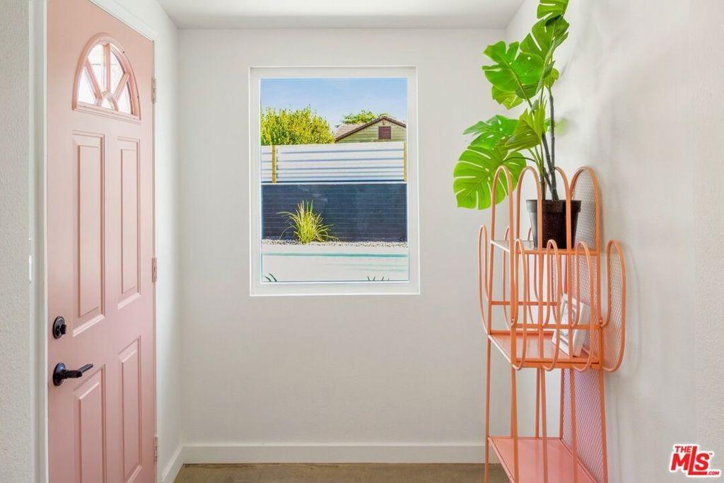 E Calle De Carlos, Palm Springs, CA 92264