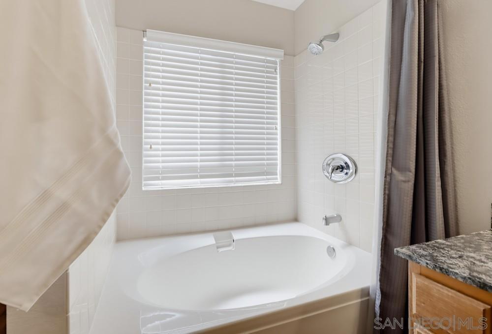 Suntree Pl, San Diego, CA 92119