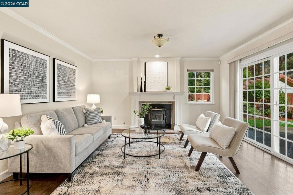 Costanza Dr, Martinez, CA 94553