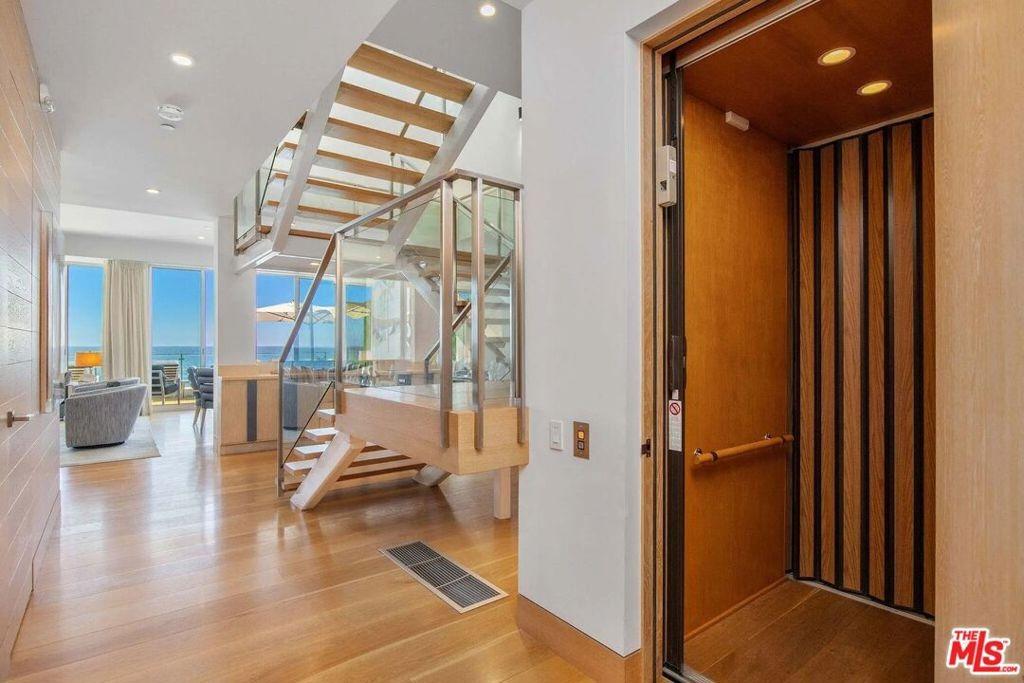 Malibu Rd, Malibu, CA 90265
