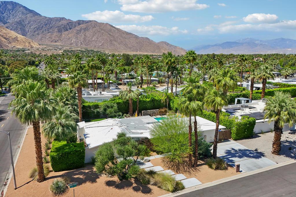 N Berne Dr, Palm Springs, CA 92262