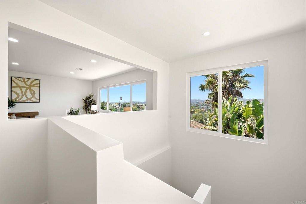 Circle Dr, Escondido, CA 92025