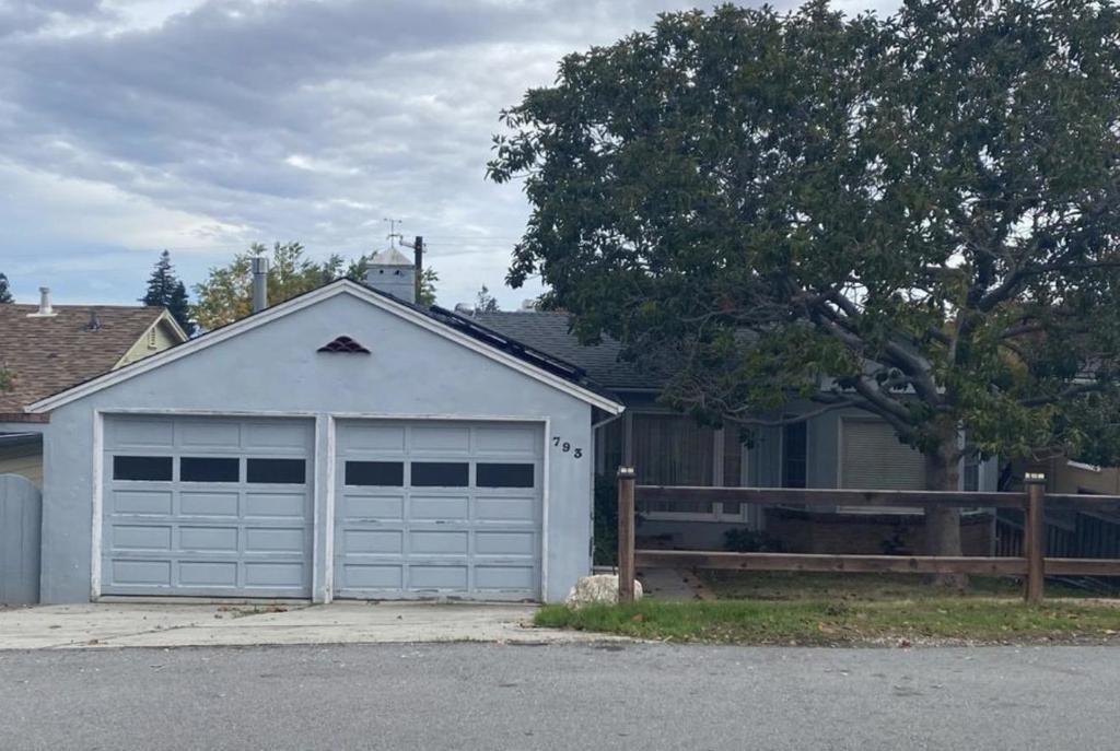 Orange Ave, San Carlos, CA 94070