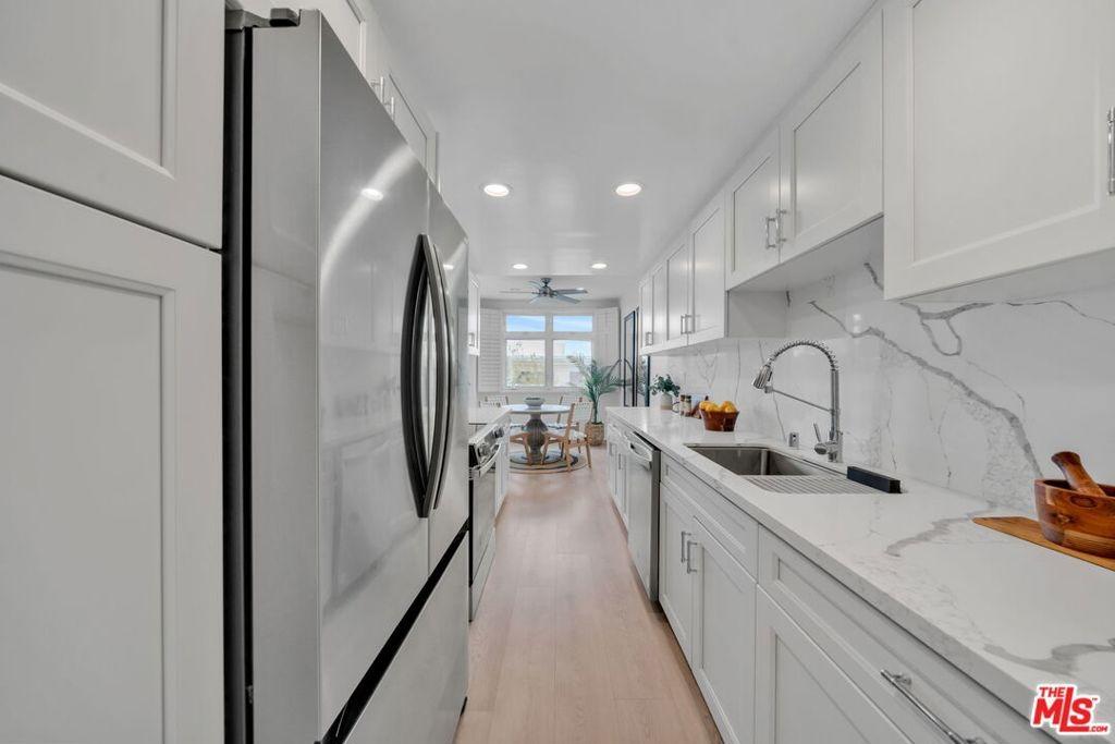 Euclid St, Santa Monica, CA 90403