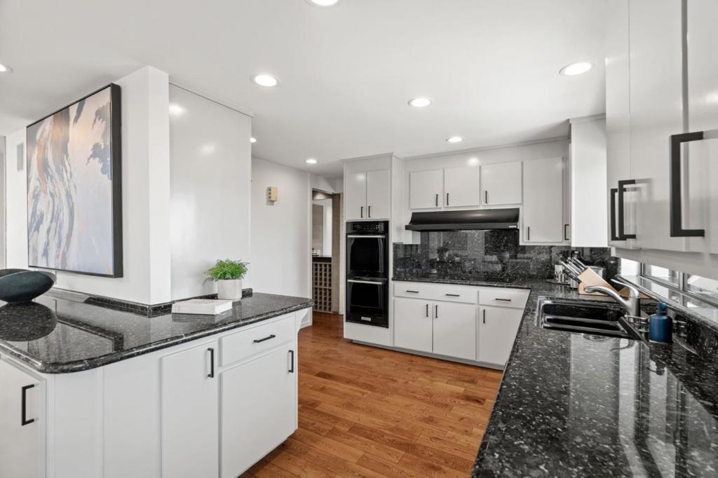Crest Rd, Redwood City, CA 94062
