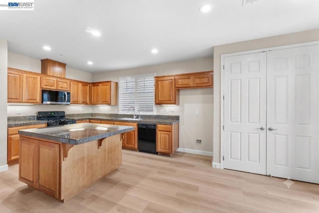 Crescent Way, Discovery Bay, CA 94505