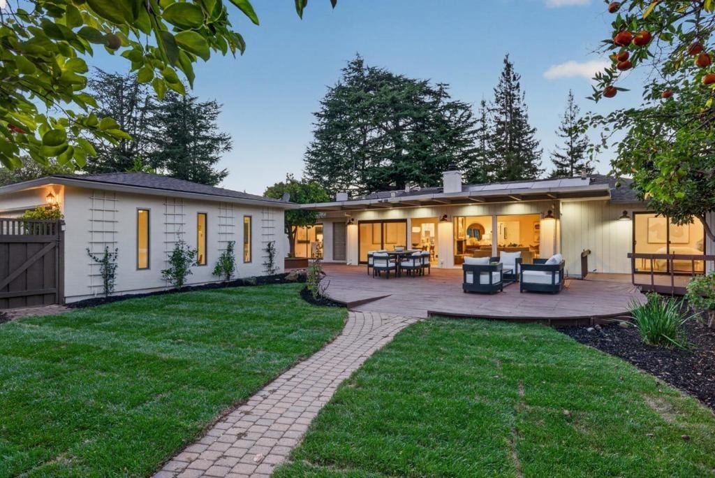 Eva Ave, Los Altos, CA 94024