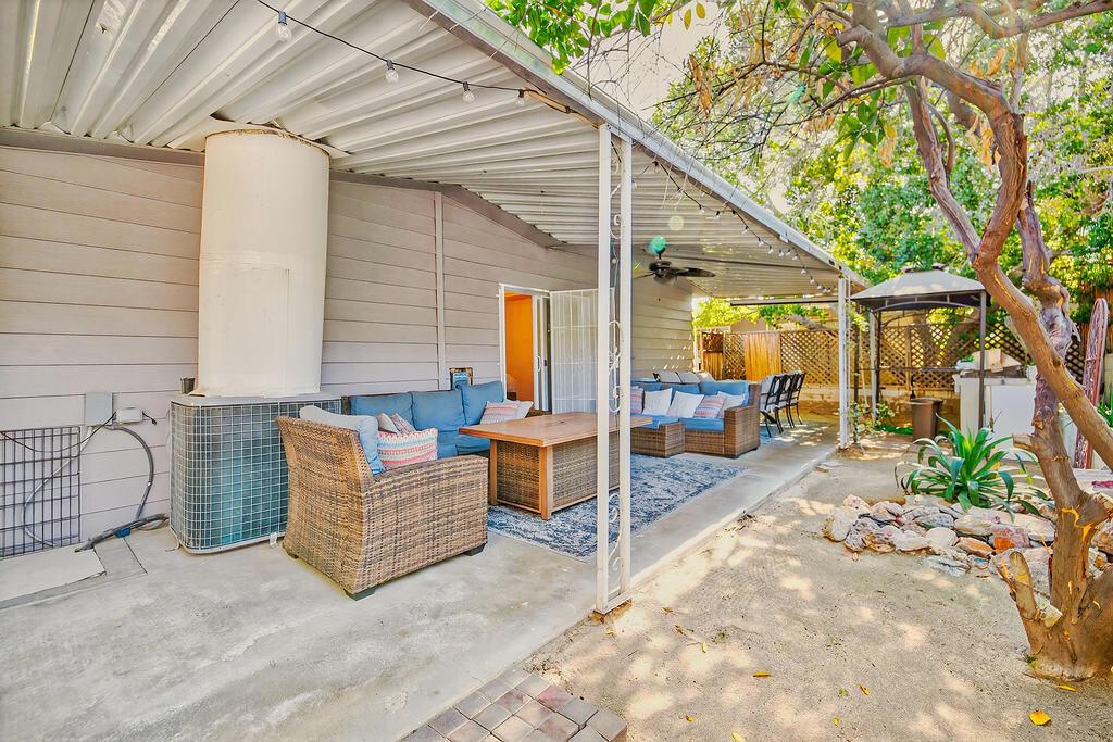 Diamond E Dr, Palm Desert, CA 92260