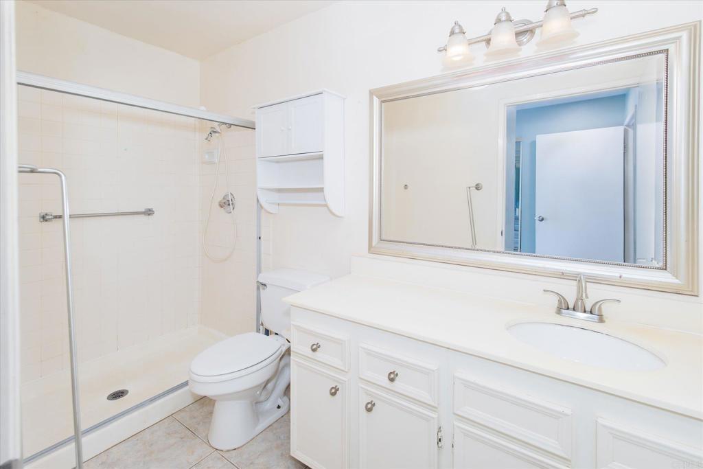 Davis Cup Ln, Ramona, CA 92065