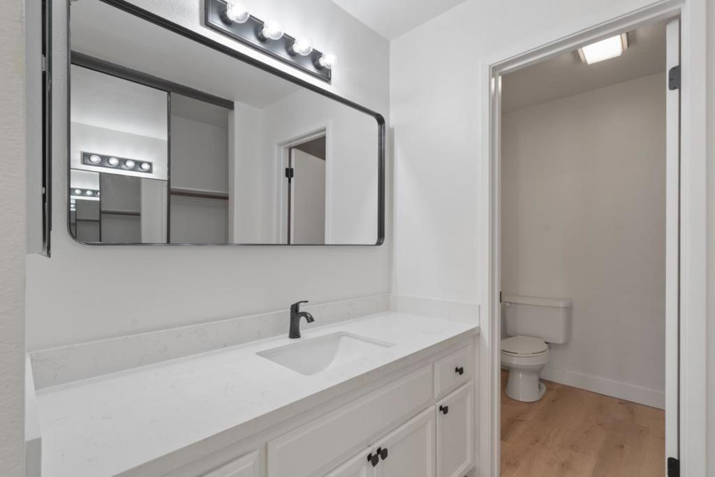 La Terrace Cir, San Jose, CA 95123