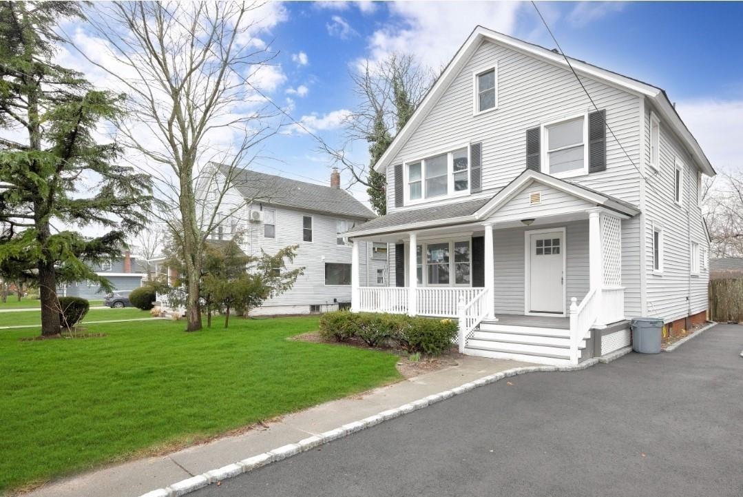 N Ocean Ave, Patchogue, NY 11772