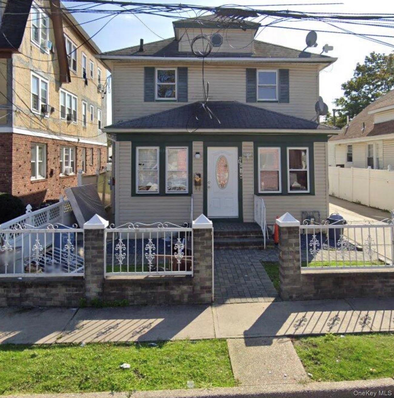 Union Pl, Hempstead, NY 11550