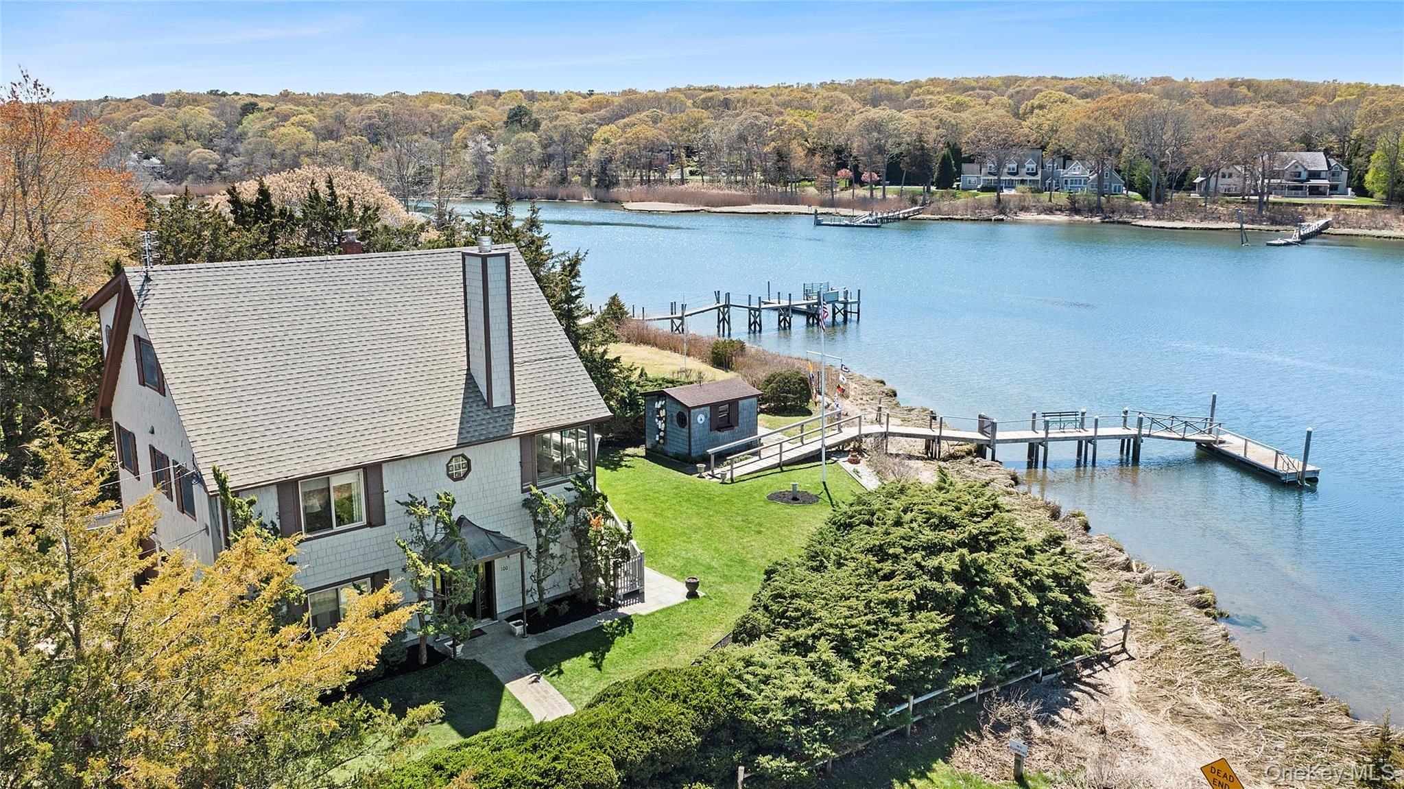 Crescent St, Sag Harbor, NY 11963
