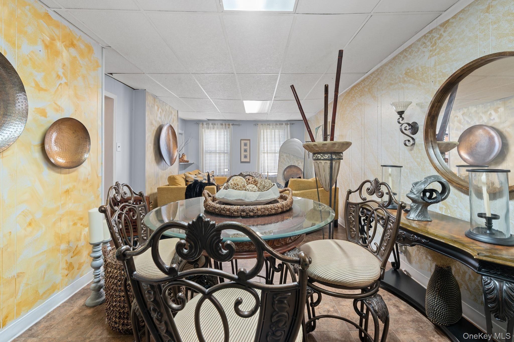 90th Ave, Richmond Hill, NY 11418