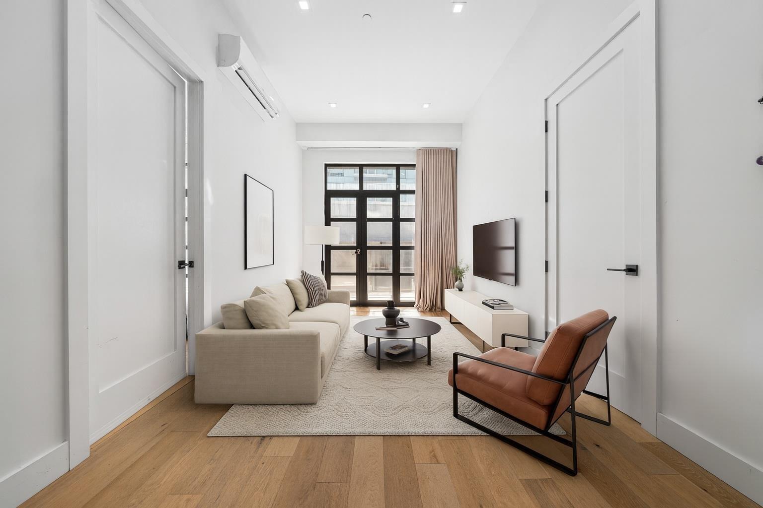 32nd St, Long Island City, NY 11101