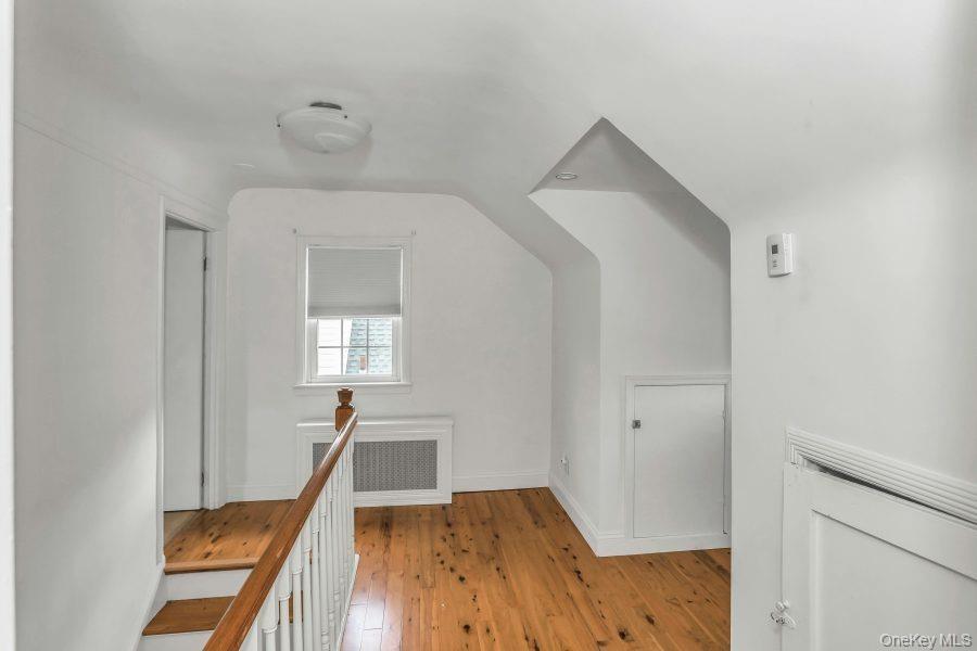 William St, New Hyde Park, NY 11040