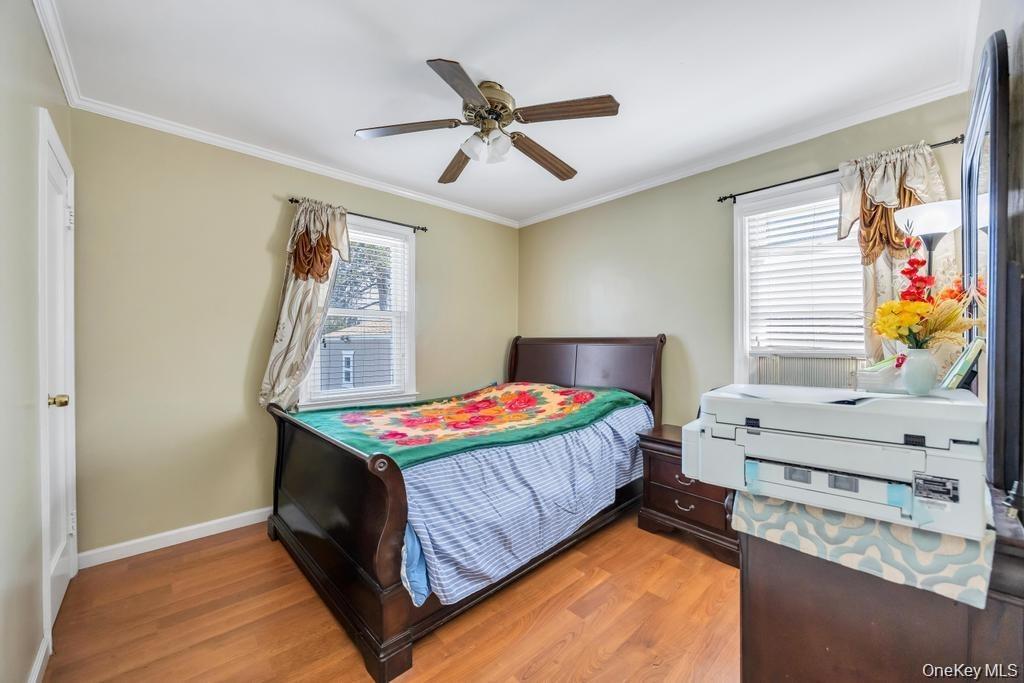 Liberty Ave, Mineola, NY 11501