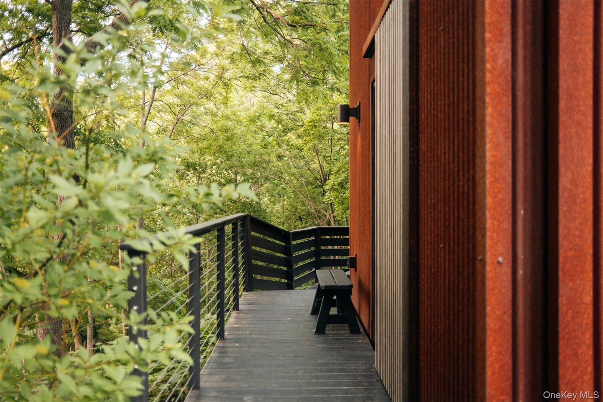 Washington St, Hudson, NY 12534