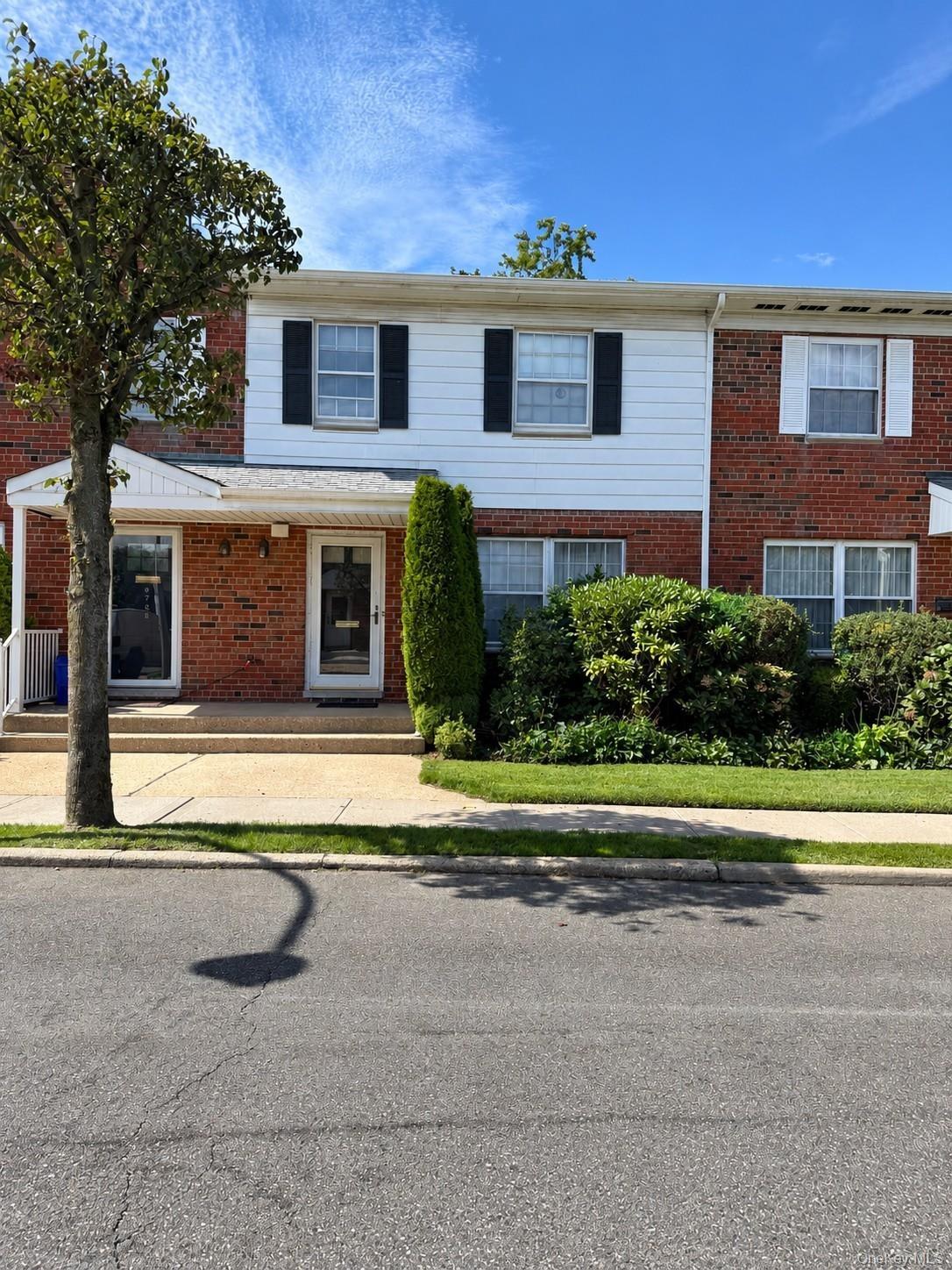 Front St, Hempstead, NY 11550