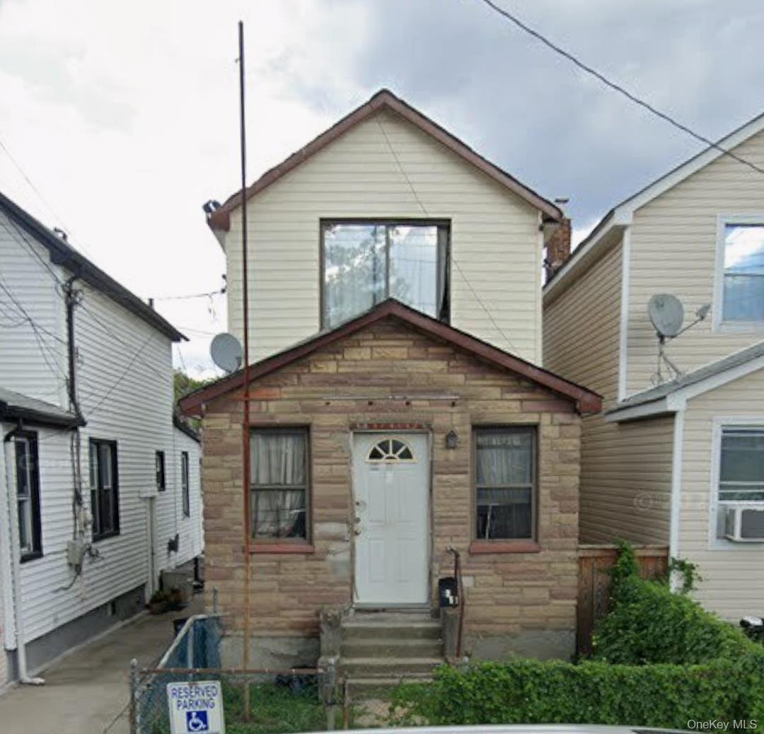 127th St, South Ozone Park, NY 11420